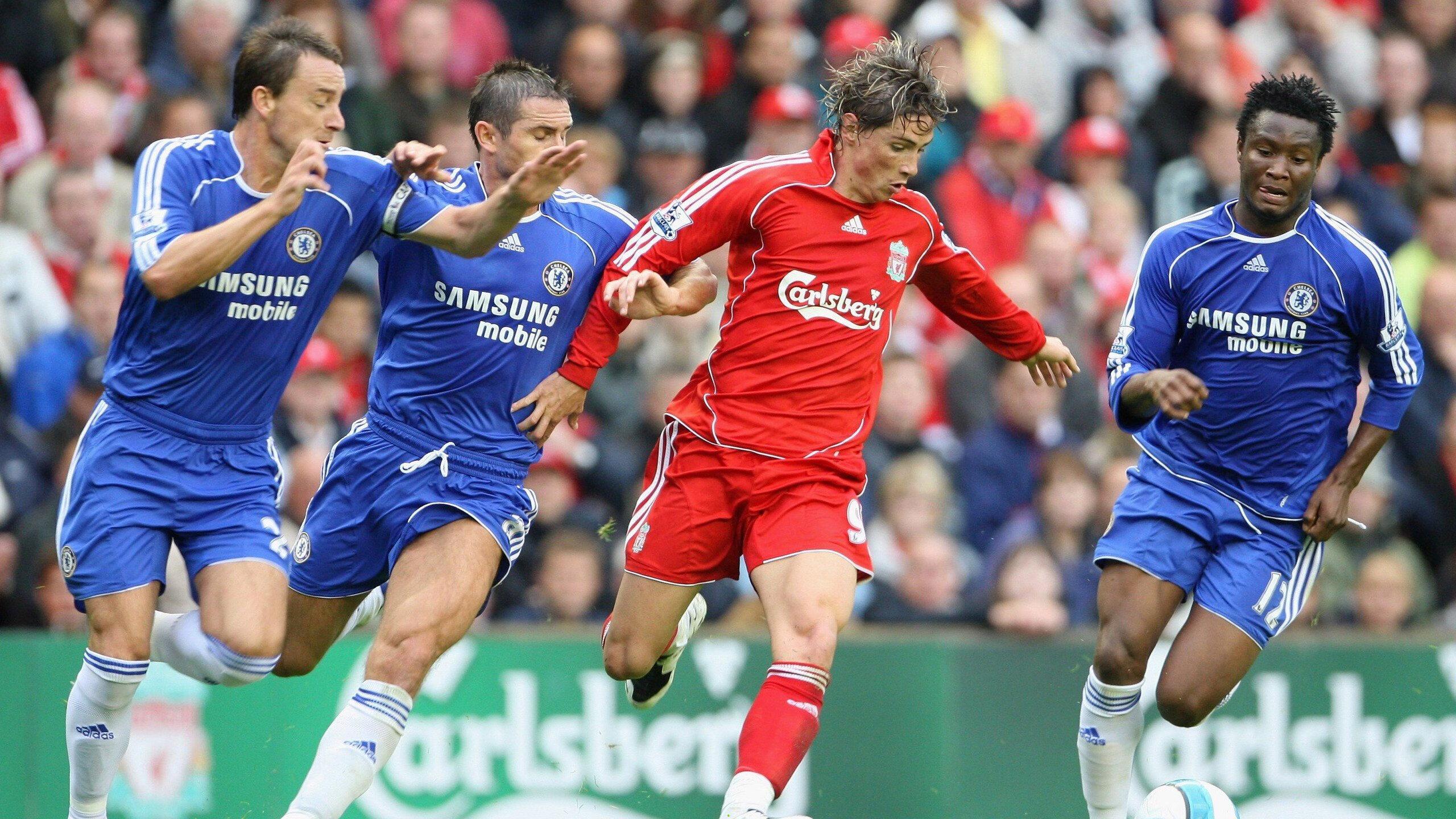 意甲联赛激战正酣，尤文图斯与国际米兰上演巅峰对决